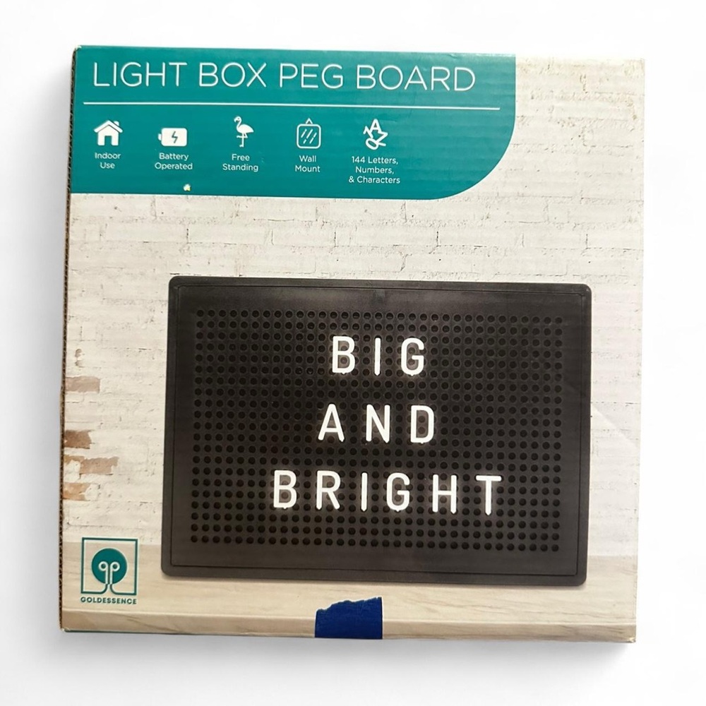 Goldessence Black Light Box Peg Board